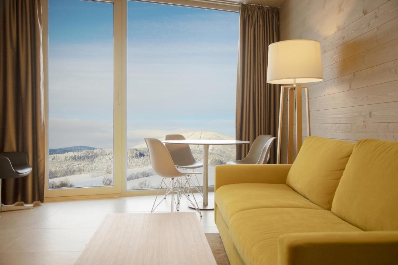 Apartmány HRÁDEČEK Mladé Buky Exterior foto