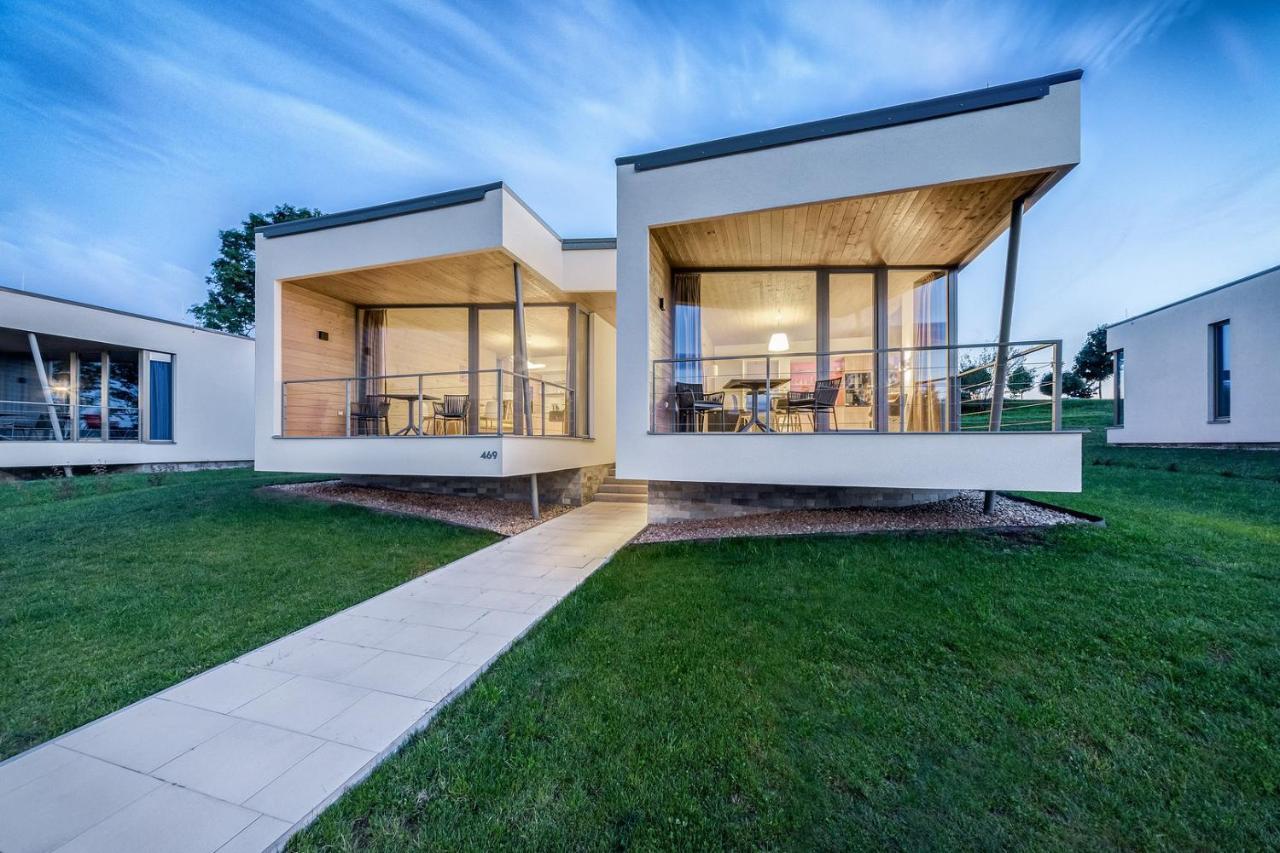 Apartmány HRÁDEČEK Mladé Buky Exterior foto